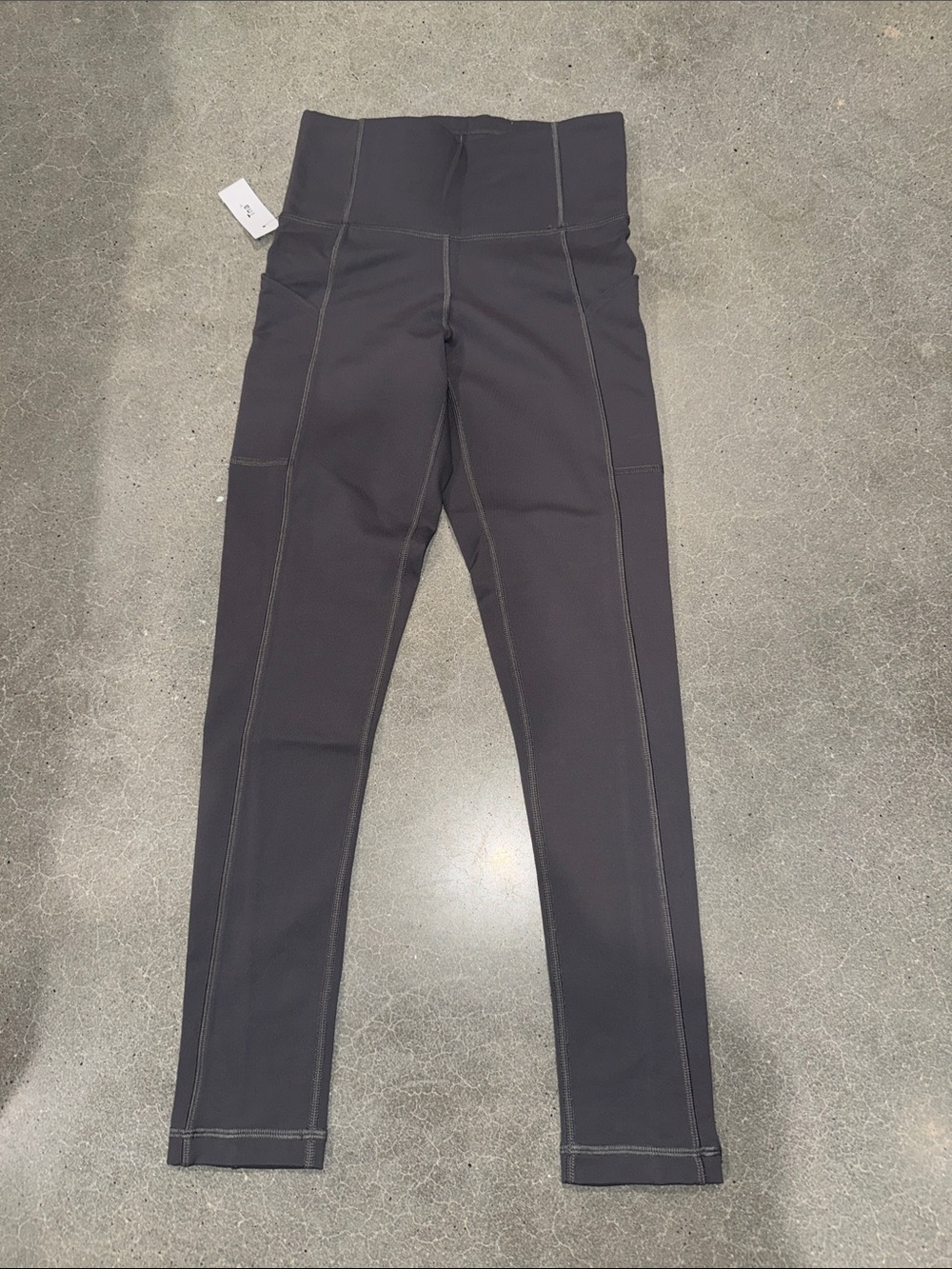 Aritzia High-Rise Trace Leggings